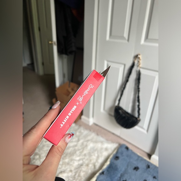 NWT Hello Kitty Press On Nails - Picture 4 of 4